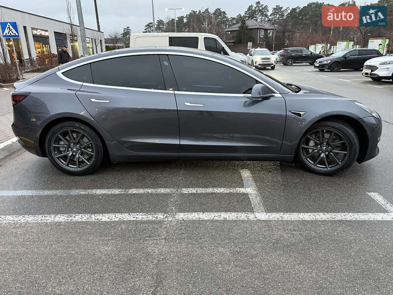 Седан Tesla Model 3 2018 в Києві фото 5 Седан Tesla Model 3 2018 в Києві