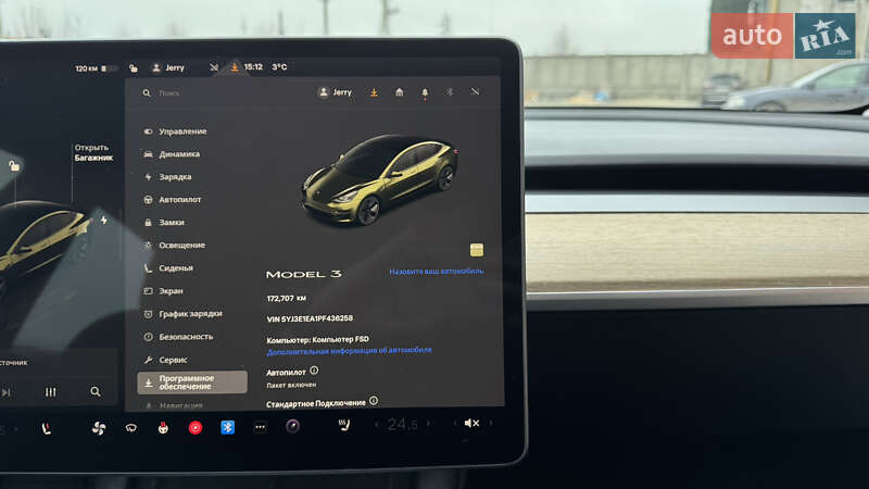 Седан Tesla Model 3 2023 в Луцке