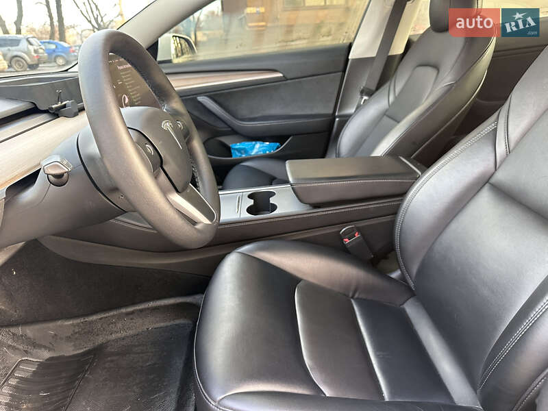 Седан Tesla Model 3 2022 в Чернигове фото 17 Седан Tesla Model 3 2022 в Чернигове