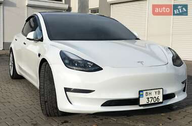 Седан Tesla Model 3 2021 в Одесі