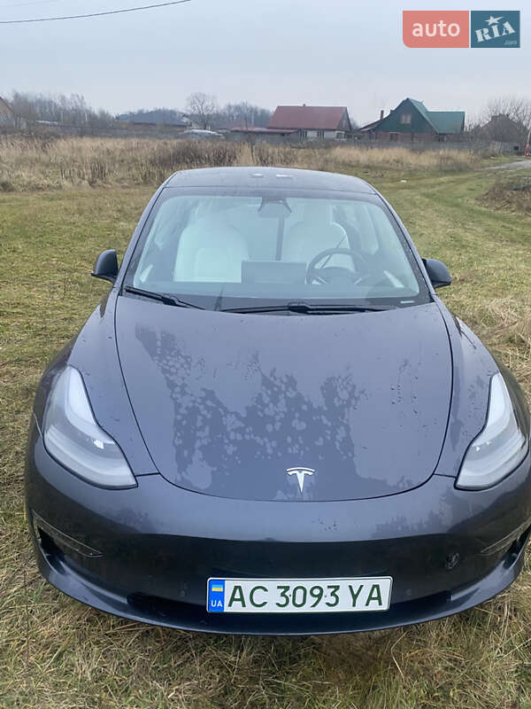 Седан Tesla Model 3 2021 в Луцке фото 5 Седан Tesla Model 3 2021 в Луцке