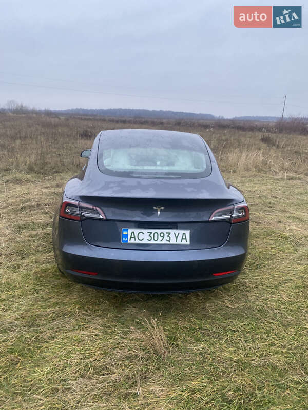 Седан Tesla Model 3 2021 в Луцке фото 10 Седан Tesla Model 3 2021 в Луцке