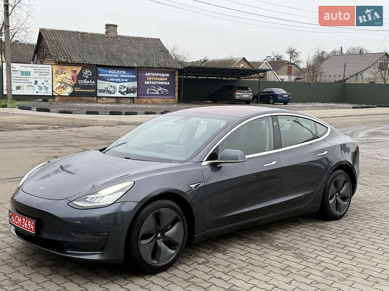 Седан Tesla Model 3 2018 в Владимире