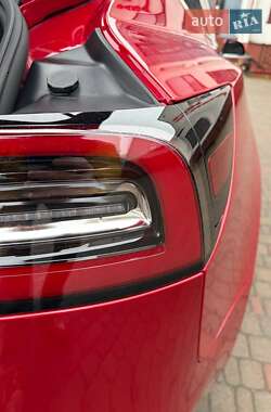 Седан Tesla Model 3 2018 в Луцке