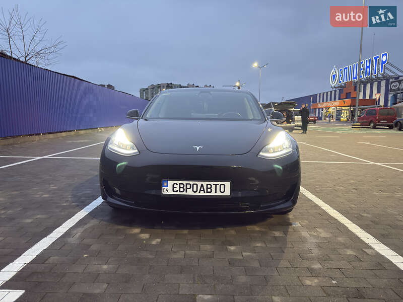 Седан Tesla Model 3 2019 в Калуші фото 8 Седан Tesla Model 3 2019 в Калуші