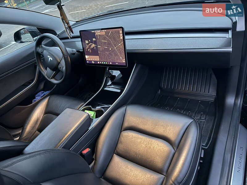 Седан Tesla Model 3 2019 в Калуші фото 15 Седан Tesla Model 3 2019 в Калуші
