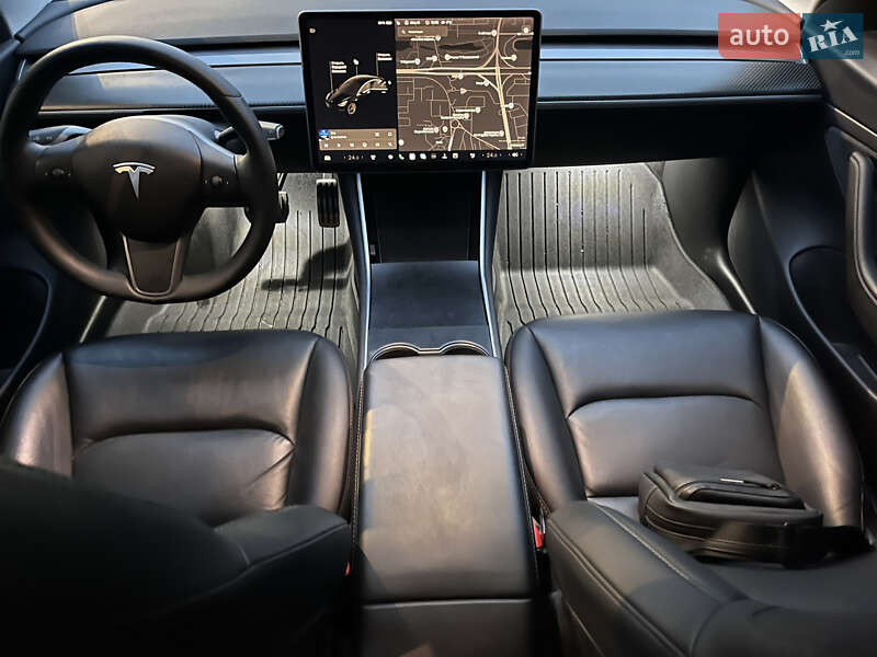 Седан Tesla Model 3 2019 в Киеве фото 55 Седан Tesla Model 3 2019 в Киеве