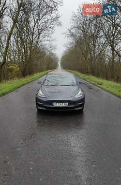 Седан Tesla Model 3 2018 в Одесі