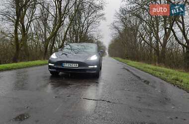Седан Tesla Model 3 2018 в Одессе
