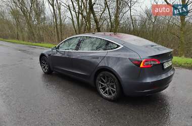 Седан Tesla Model 3 2018 в Одессе