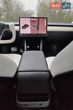 Седан Tesla Model 3 2018 в Одессе