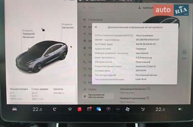 Седан Tesla Model 3 2018 в Одесі