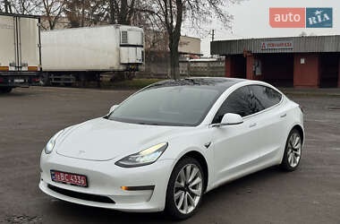Седан Tesla Model 3 2019 в Луцке