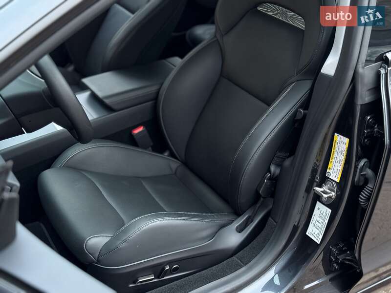 Седан Tesla Model 3 2024 в Києві фото 13 Седан Tesla Model 3 2024 в Києві