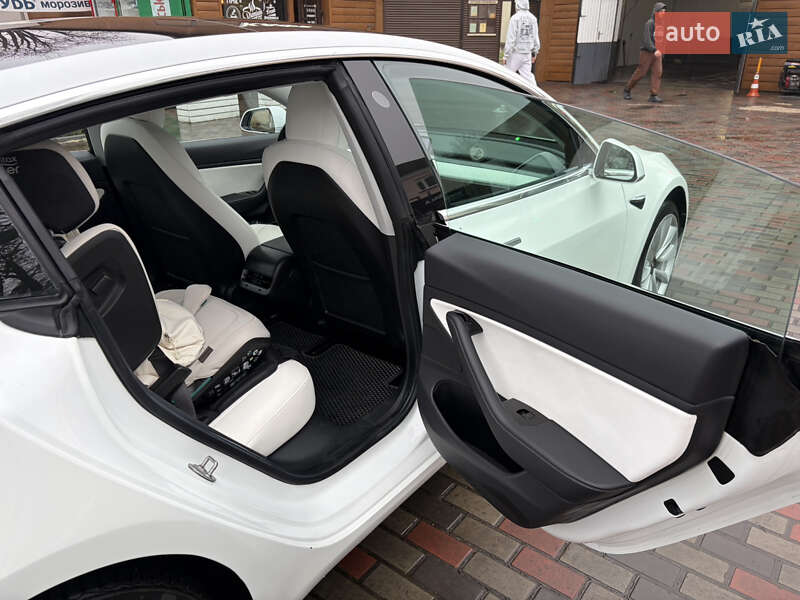 Седан Tesla Model 3 2018 в Черкассах фото 7 Седан Tesla Model 3 2018 в Черкассах