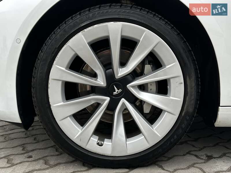 Седан Tesla Model 3 2022 в Львове фото 7 Седан Tesla Model 3 2022 в Львове