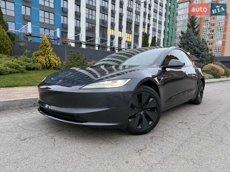 Седан Tesla Model 3 2025 в Днепре фото 5 Седан Tesla Model 3 2025 в Днепре
