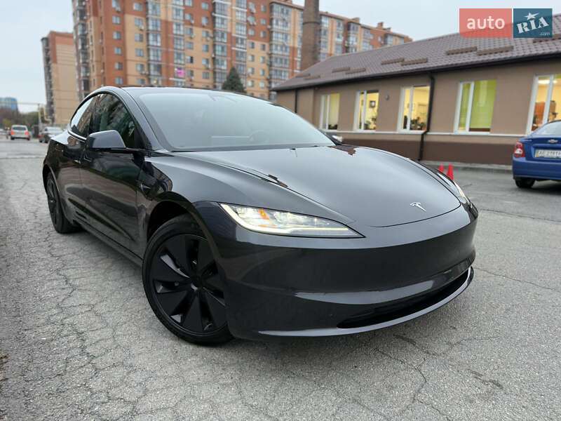 Седан Tesla Model 3 2025 в Днепре фото 10 Седан Tesla Model 3 2025 в Днепре