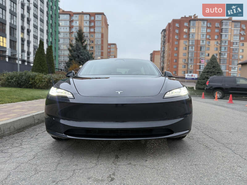 Седан Tesla Model 3 2025 в Днепре фото 23 Седан Tesla Model 3 2025 в Днепре