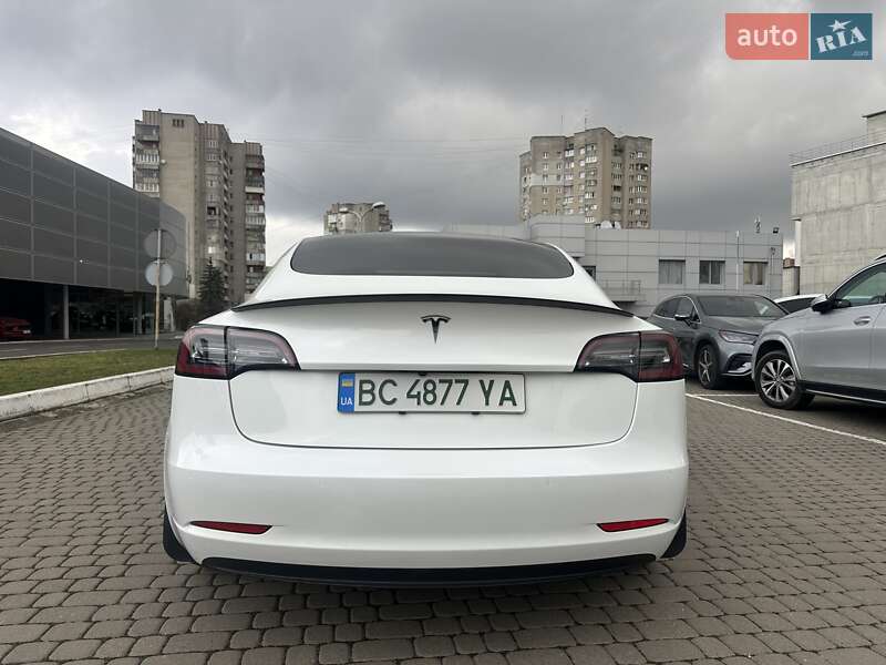 Седан Tesla Model 3 2020 в Львове фото 23 Седан Tesla Model 3 2020 в Львове