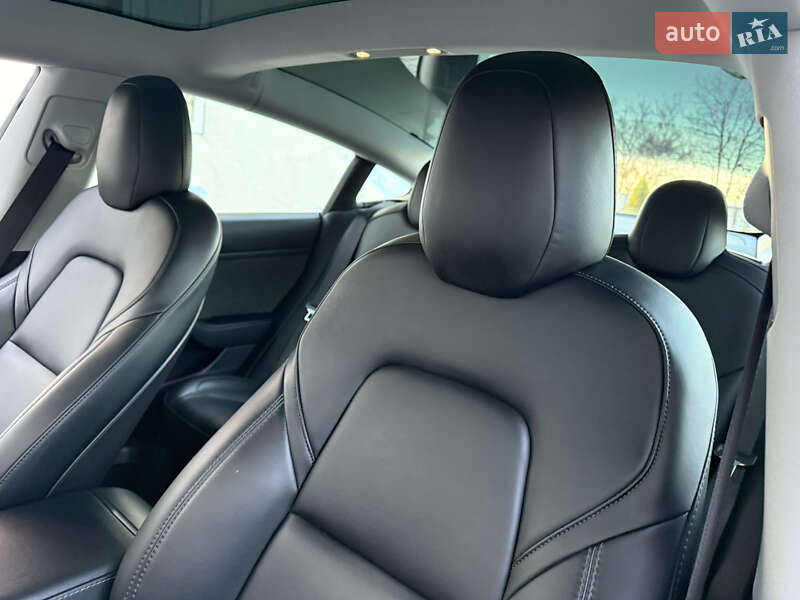 Седан Tesla Model 3 2019 в Дубно фото 13 Седан Tesla Model 3 2019 в Дубно
