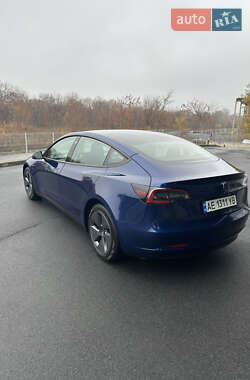 Седан Tesla Model 3 2022 в Днепре