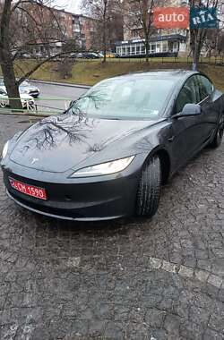 Седан Tesla Model 3 2024 в Хмельницком
