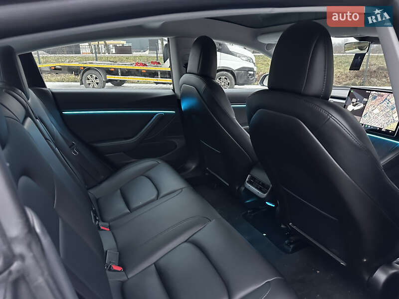 Седан Tesla Model 3 2019 в Белой Церкви фото 13 Седан Tesla Model 3 2019 в Белой Церкви