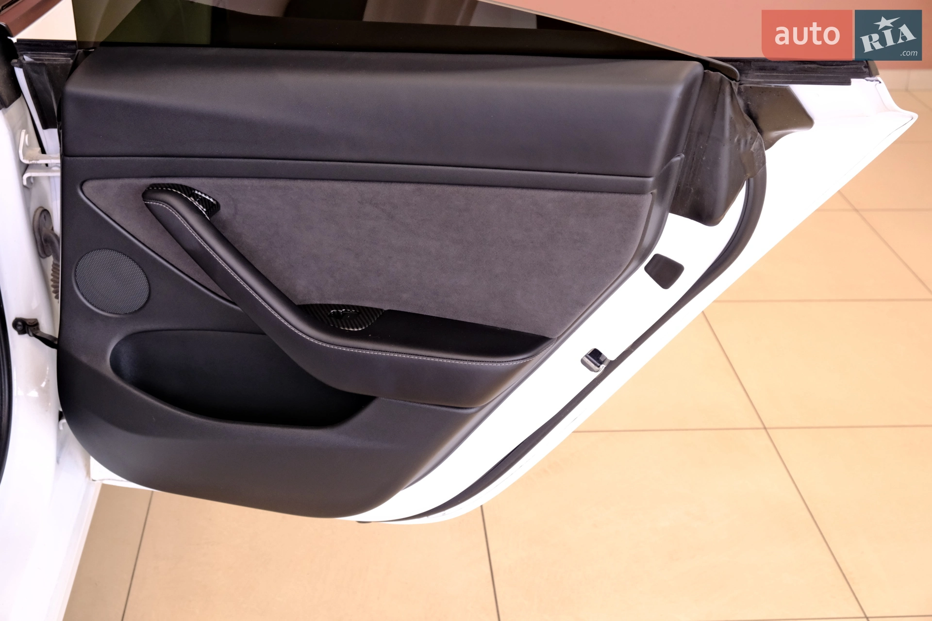 2022 Tesla Model 3 - мініатюра 34