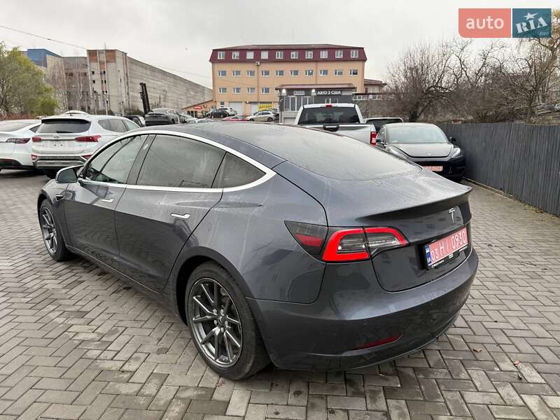 Седан Tesla Model 3 2020 в Луцьку фото 4 Седан Tesla Model 3 2020 в Луцьку