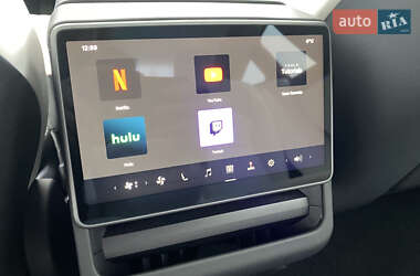 Седан Tesla Model 3 2024 в Киеве