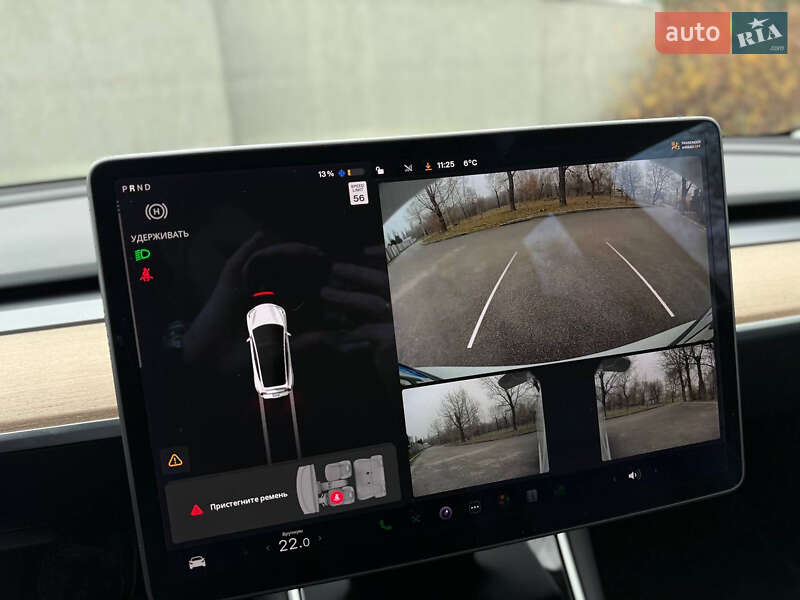 Седан Tesla Model 3 2020 в Днепре