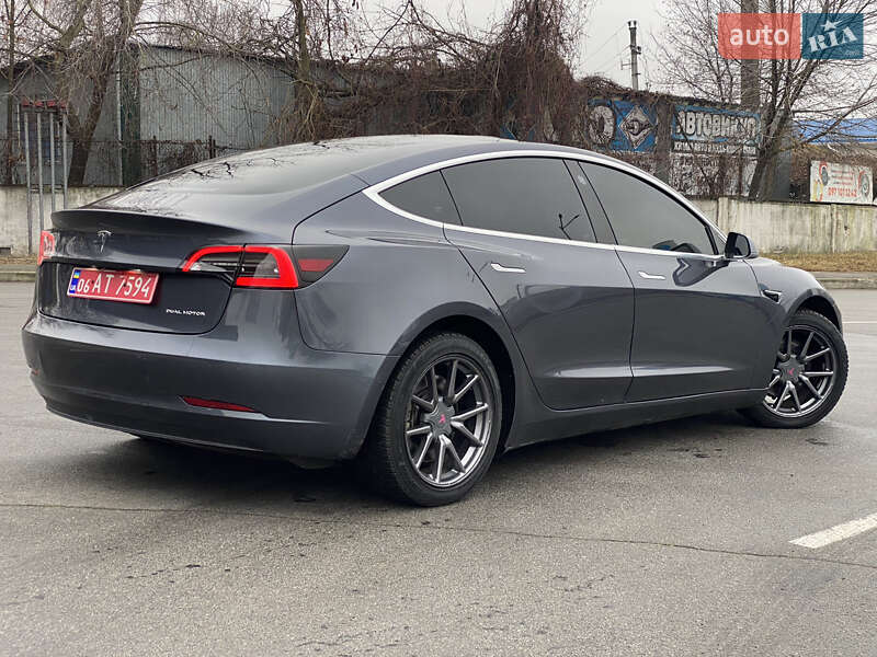 Седан Tesla Model 3 2020 в Житомире фото 6 Седан Tesla Model 3 2020 в Житомире