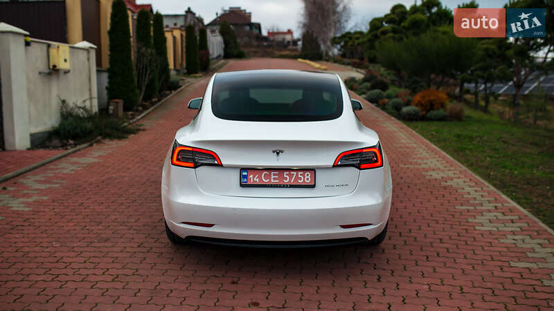 Седан Tesla Model 3 2022 в Черновцах фото 11 Седан Tesla Model 3 2022 в Черновцах