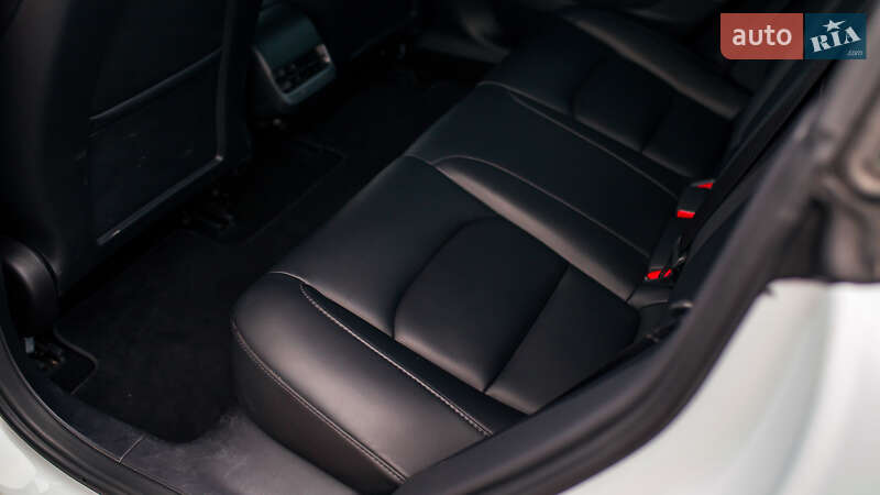 Седан Tesla Model 3 2022 в Черновцах фото 23 Седан Tesla Model 3 2022 в Черновцах