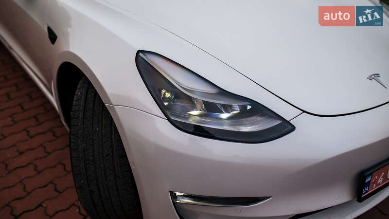 Седан Tesla Model 3 2022 в Черновцах фото 52 Седан Tesla Model 3 2022 в Черновцах