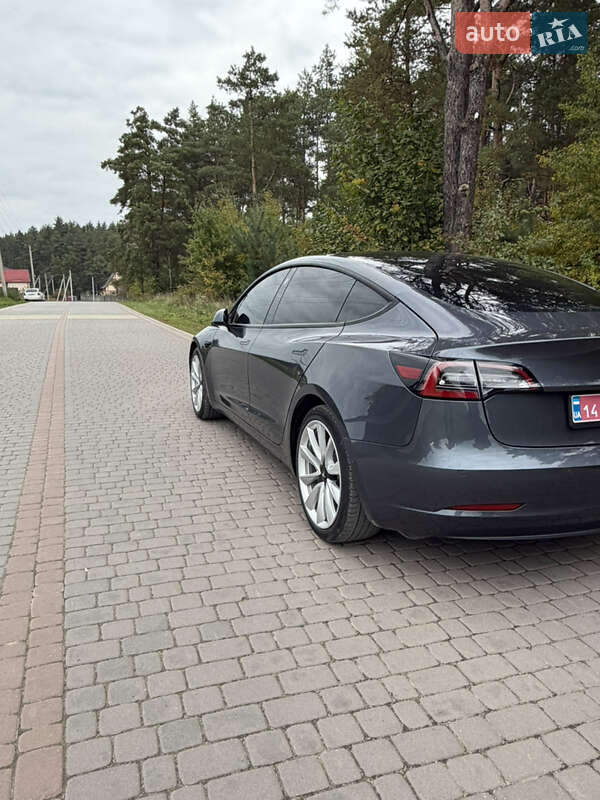 Седан Tesla Model 3 2021 в Львове фото 7 Седан Tesla Model 3 2021 в Львове