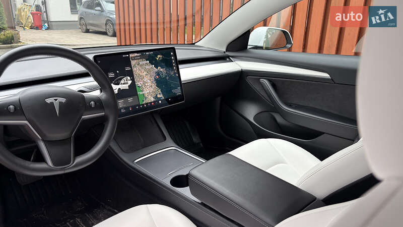 Седан Tesla Model 3 2021 в Киеве фото 8 Седан Tesla Model 3 2021 в Киеве