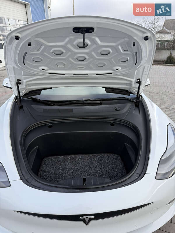 Седан Tesla Model 3 2021 в Жмеринці фото 11 Седан Tesla Model 3 2021 в Жмеринці