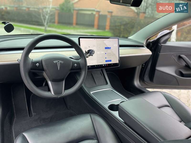 Седан Tesla Model 3 2021 в Одессе фото 24 Седан Tesla Model 3 2021 в Одессе
