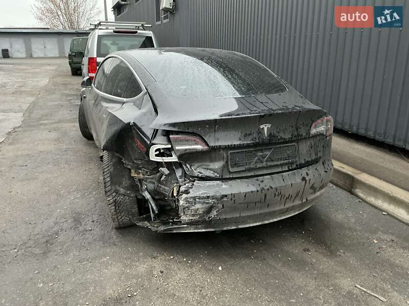 Седан Tesla Model 3 2019 в Києві фото 5 Седан Tesla Model 3 2019 в Києві