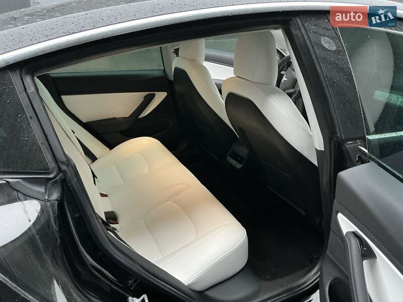 Седан Tesla Model 3 2019 в Києві фото 9 Седан Tesla Model 3 2019 в Києві