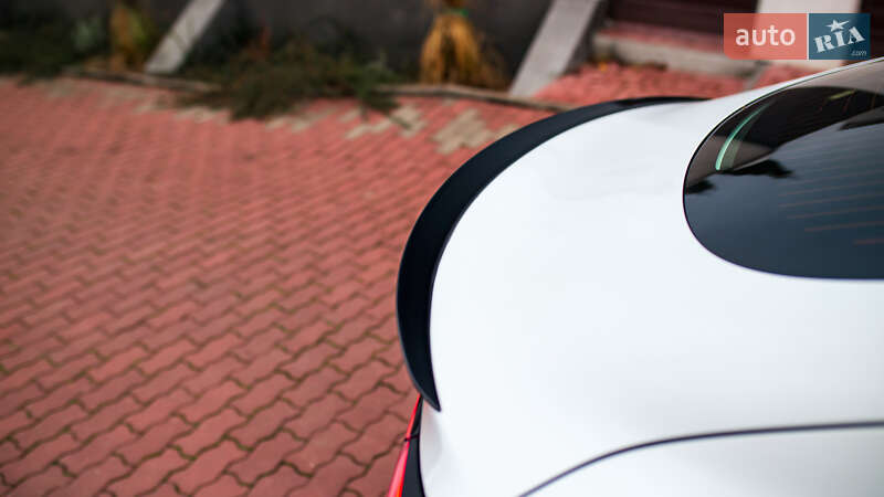 Седан Tesla Model 3 2019 в Черновцах фото 18 Седан Tesla Model 3 2019 в Черновцах