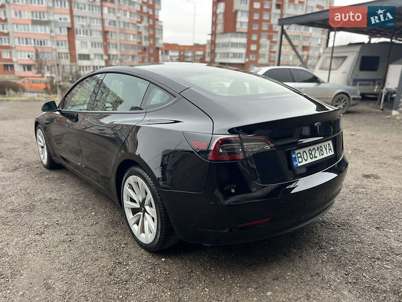 Седан Tesla Model 3 2022 в Тернополе фото 10 Седан Tesla Model 3 2022 в Тернополе