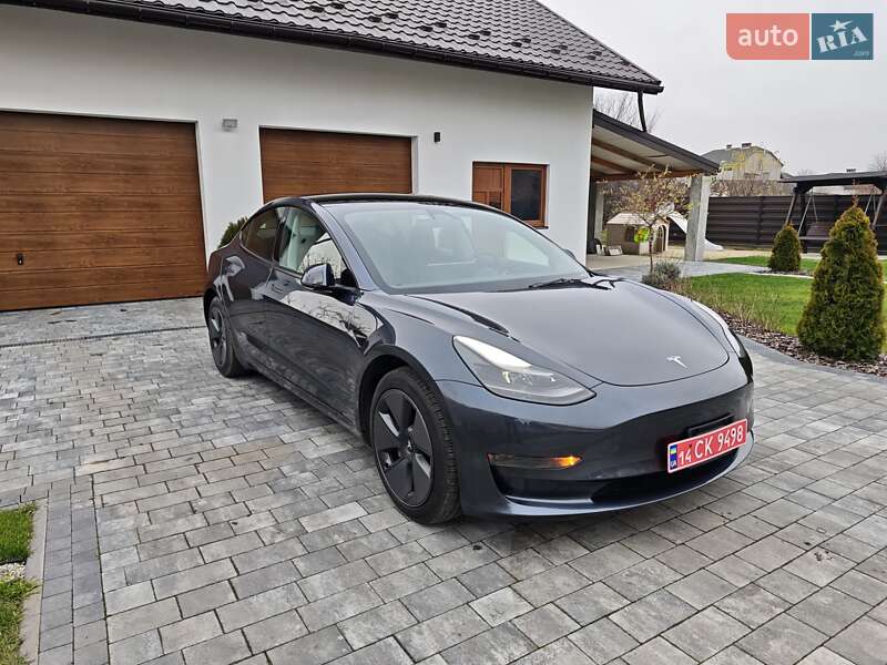 Седан Tesla Model 3 2023 в Львове фото 10 Седан Tesla Model 3 2023 в Львове