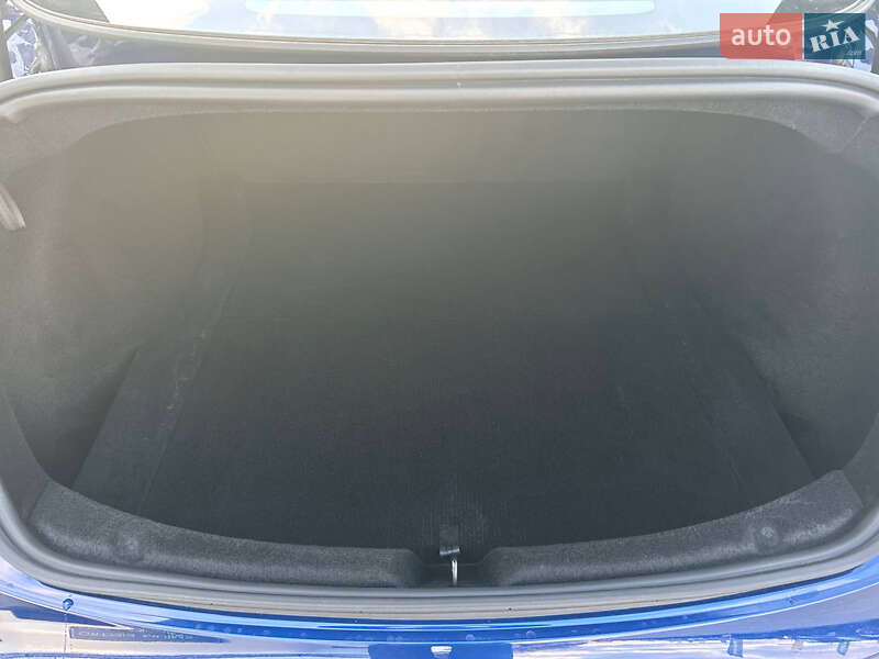 Седан Tesla Model 3 2024 в Киеве фото 23 Седан Tesla Model 3 2024 в Киеве