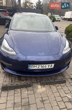 Седан Tesla Model 3 2021 в Одессе