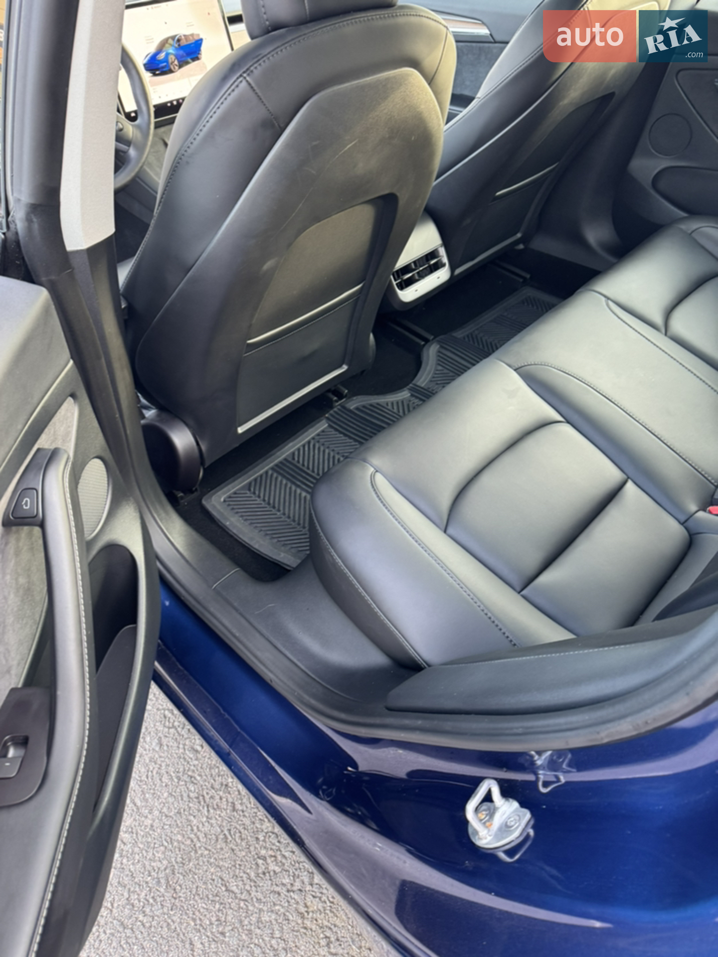 2022 Tesla Model 3 - мініатюра 15