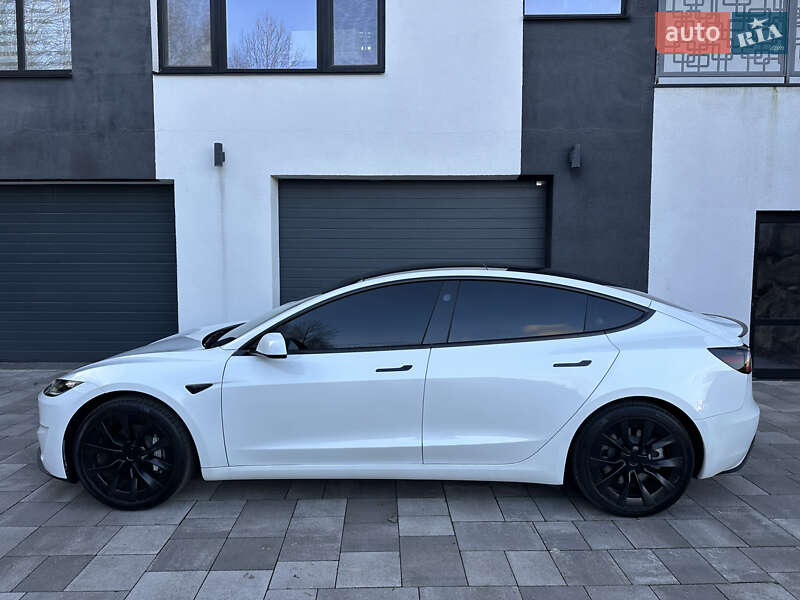 Седан Tesla Model 3 2024 в Киеве фото 14 Седан Tesla Model 3 2024 в Киеве