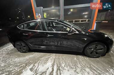 Седан Tesla Model 3 2018 в Житомире